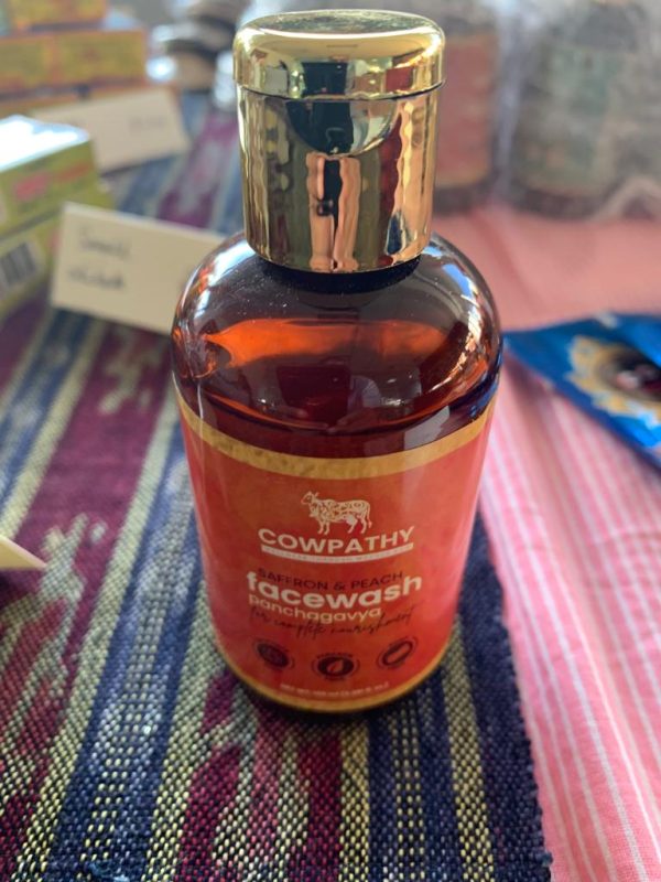 Cowpathyface wash liquid safron